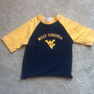 Barely worn 💙💛WVU 💙💛 shirt toddler size 3